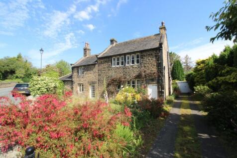 The Green, Woolley, Wakefield 3 bed detached house for sale