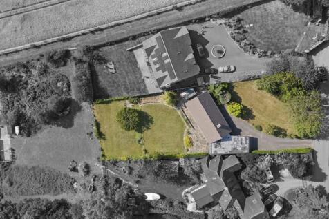 Dark Lane, Barnsley 3 bed bungalow for sale