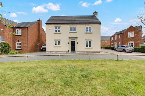 Wimboldsley Avenue, Middlewich 4 bed detached house for sale