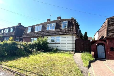 Scholfield Road, Keresley End 3 bed semi