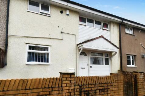 Haydock Garth, Bransholme, Hull 3 bed terraced house for sale