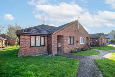 2 bedroom bungalow for sale