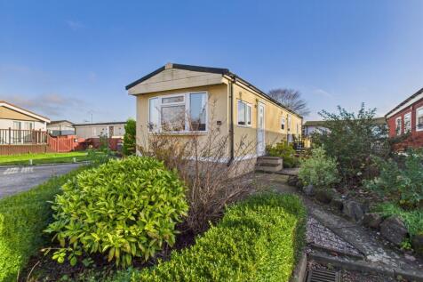 2 bedroom park home for sale