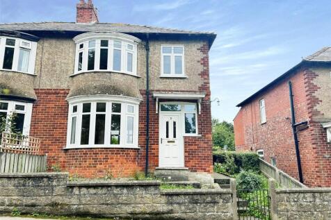 The Busks, Middleham, Leyburn, North... 3 bed semi