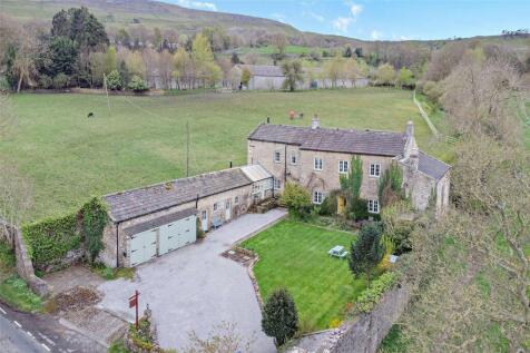 Main Street, West Witton, Leyburn... 6 bed detached house for sale