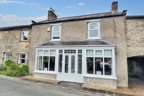 Craven House West Burton, Leyburn DL8... 3 bed terraced house for sale