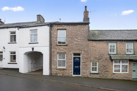 13 Victoria Square, Kirkby Stephen... 1 bed end of terrace house for sale