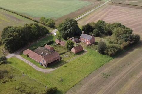 4 bedroom farm house for sale
