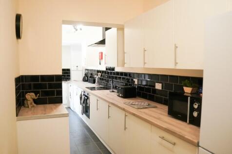 5 bedroom house of multiple occupation for sale