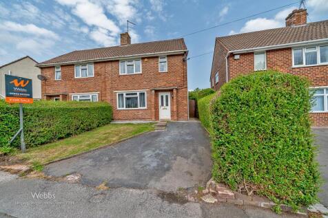 2 bedroom semi-detached house for sale