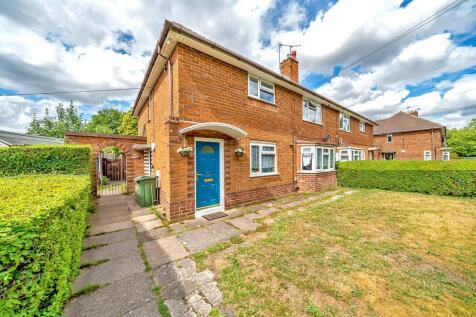 2 bedroom maisonette for sale