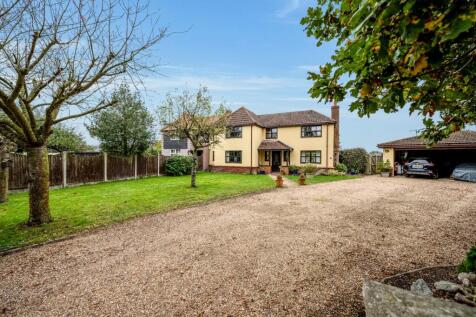 6 bedroom semi-detached house for sale