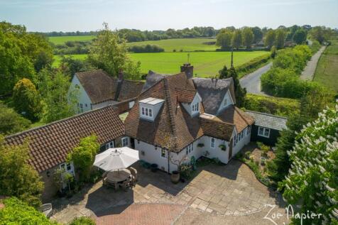 Mistley 4 bed detached house for sale