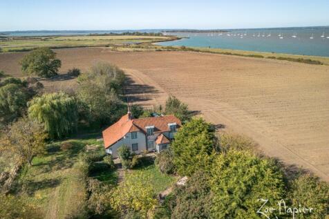 Steeple 3 bed detached house for sale