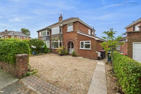 Plas Newton Lane, Chester, CH2 3 bed semi