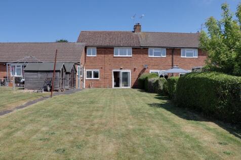 Ashwell Close, Hitchin SG4 3 bed terraced house for sale