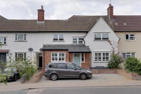 Walkern Road, STEVENAGE SG1 4 bed terraced house for sale