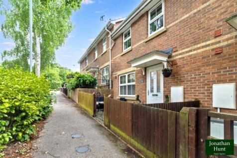Olvega Drive, Buntingford SG9 2 bed mews for sale