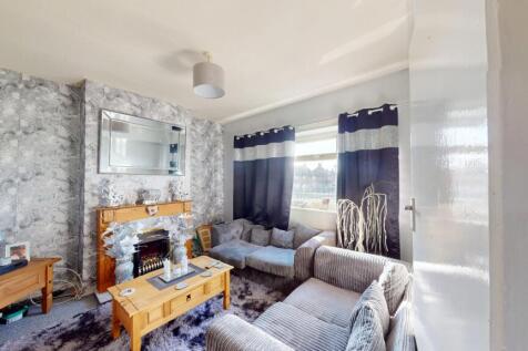 6 bedroom apartment for sale
