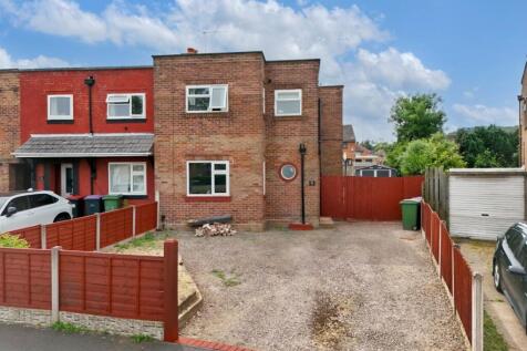 3 bedroom end of terrace house for sale
