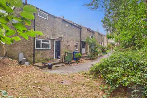 2 bedroom town house for sale
