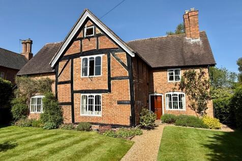 Church Road, Snitterfield CV37 5 bed detached house for sale