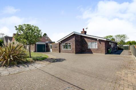 Prentices Lane, Woodbridge 3 bed bungalow for sale