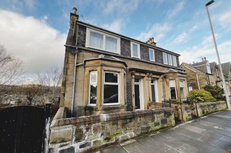 17 Weensland Road, Hawick, TD9 9NW 3 bed semi