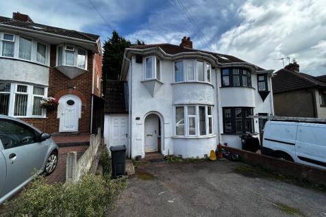 Haycroft Avenue, Birmingham B8 3 bed semi