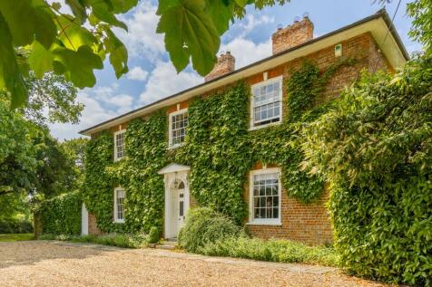 7 bedroom detached house for sale