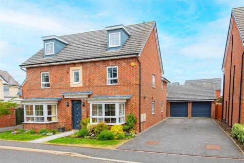 5 bedroom detached house for sale
