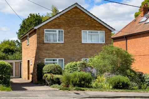 Larkhill, Wantage OX12 4 bed detached house for sale