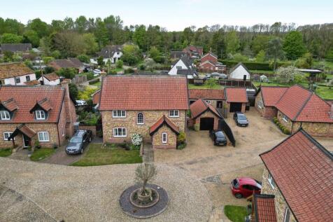 Southview Close, Watton, IP25 4 bed detached house for sale