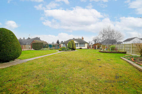 Braintree CM7 5 bed character property for sale