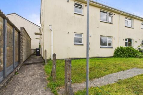 1 bedroom ground floor flat for sale
