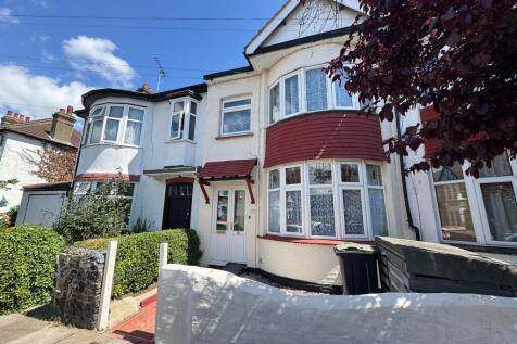 5 bedroom terraced house for sale