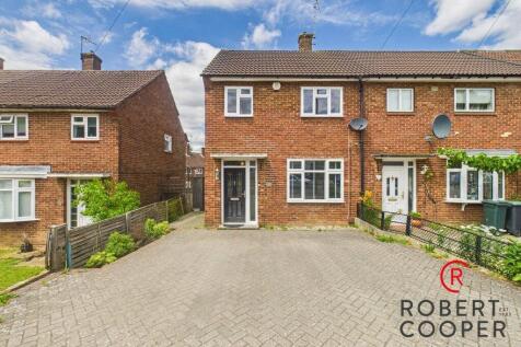 Brampton Road, South Oxhey, WD19 3 bed semi