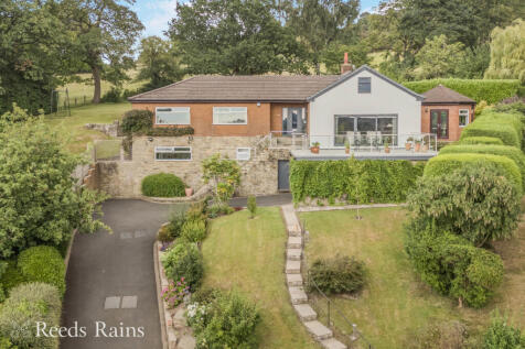 Springhill, Cheshire SK10 6 bed detached house for sale