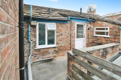 Cross Street, Cheshire SK11 3 bed apartment for sale