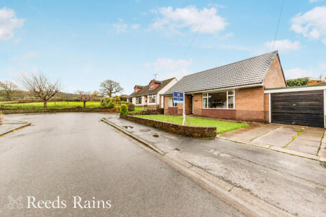 Brookside Avenue, Macclesfield SK11 2 bed bungalow for sale