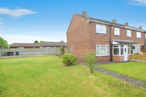 Clifton Drive, Cheshire CW9 3 bed end of terrace house for sale