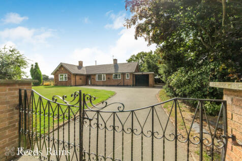 Byley Lane, Middlewich CW10 3 bed bungalow for sale