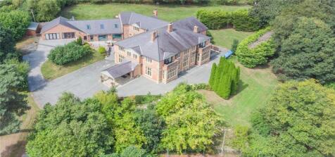 8 bedroom detached house for sale