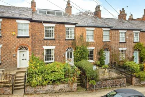 4 bedroom terraced house for sale