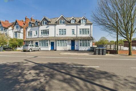 Alcester Road, Birmingham B13 2 bed flat for sale