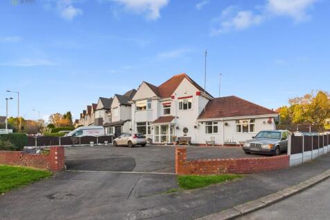 9 bedroom detached house for sale