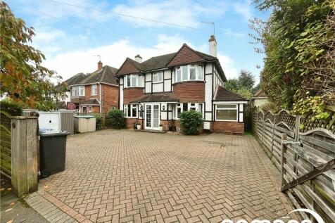 5 bedroom detached house for sale