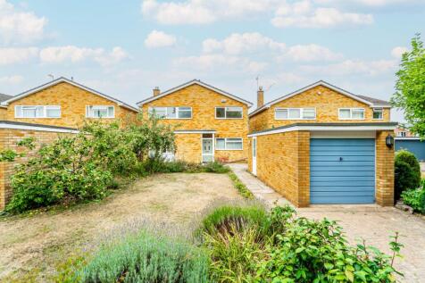 Westfields, Hertfordshire AL3 4 bed detached house for sale