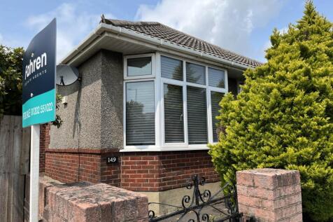 Kinson Road, Bournemouth BH10 2 bed bungalow for sale