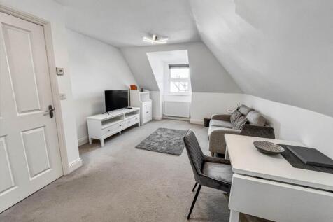 Capstone Road, Bournemouth BH8 1 bed flat for sale